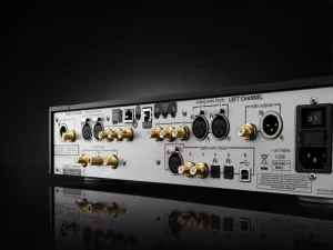 HK_ML 526_PreAmp_Detail Back A_RT